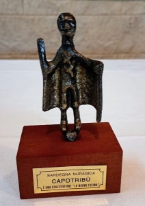 Bronzetto Nuragico "Sacerdotessa"